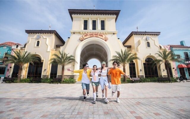 Kinh Nghiệm Đi VinWonders Cửa Hội - Cần Chuẩn Bị Những Gì?