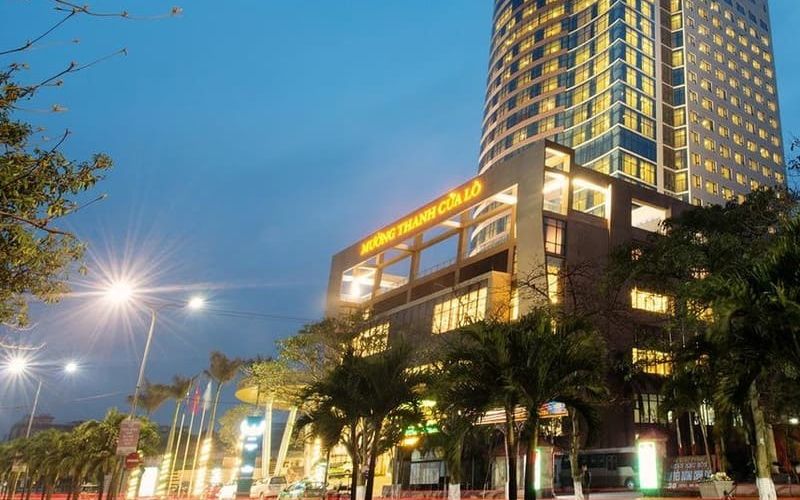 Mường Thanh Grand Cửa Lò là một khách sạn gần biển Cửa Lò