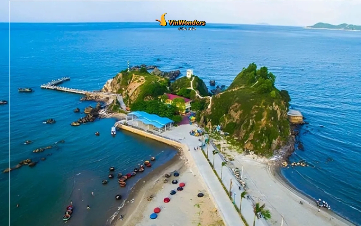Đảo Lan Châu có vẻ đẹp hoang sơ, hùng vĩ 