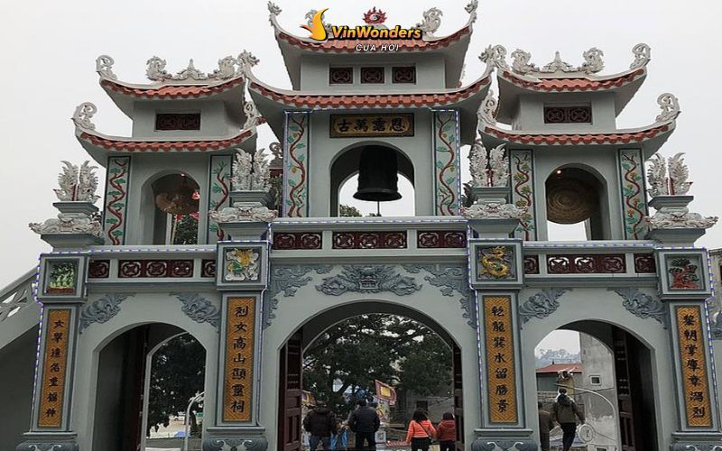 Chùa Cần Linh còn có tên gọi khác là chùa Am 