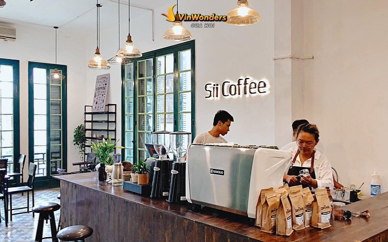 Top 5+ quán cà phê Cửa Lò đẹp, không gian xịn nhất 2025 5 Quán cà phê Cửa Lò: Sii Càfê Cửa Lò