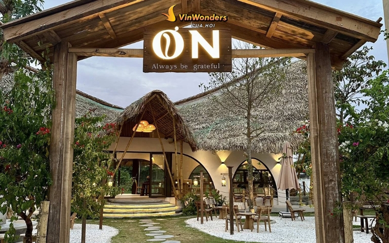 Top 5+ quán cà phê Cửa Lò đẹp, không gian xịn nhất 2025 8 Quán cà phê Cửa Lò: Ơn cafe