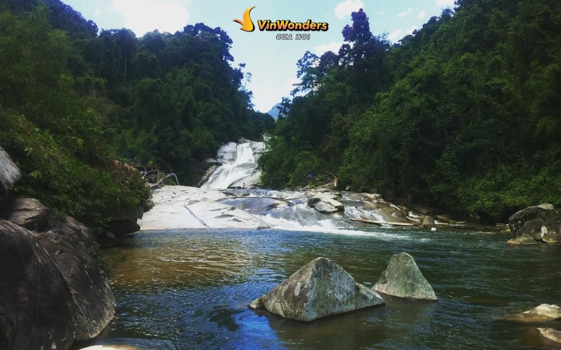 Thác 7 tầng Nghệ An: A-Z về thác đẹp không thể bỏ qua ở Nghệ An 3 Thác 7 tầng Nghệ An có ý nghĩa to lớn với người đồng bào