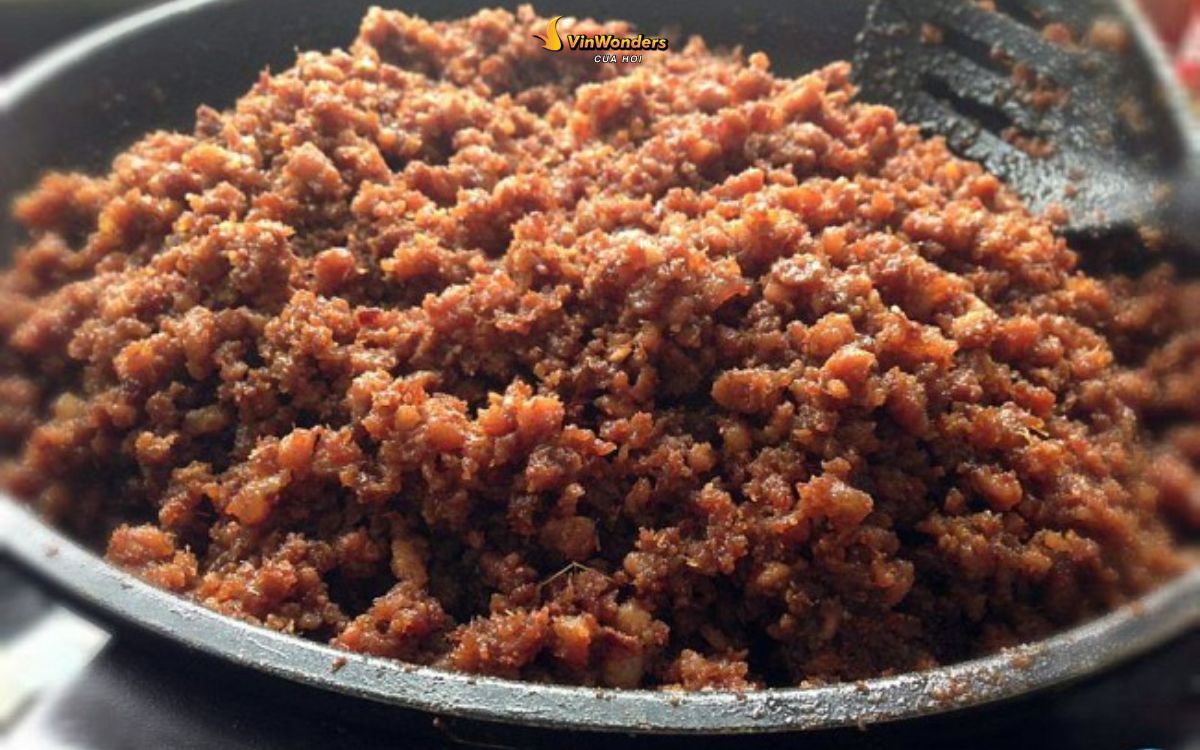 Đặc sản Cửa Lò: Top món ngon & quà biếu không thể bỏ lỡ ở xứ Nghệ 8 đặc sản ở cửa lò